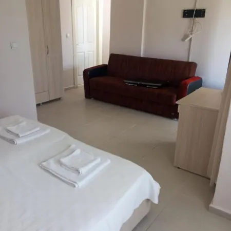 Kalanora Otel