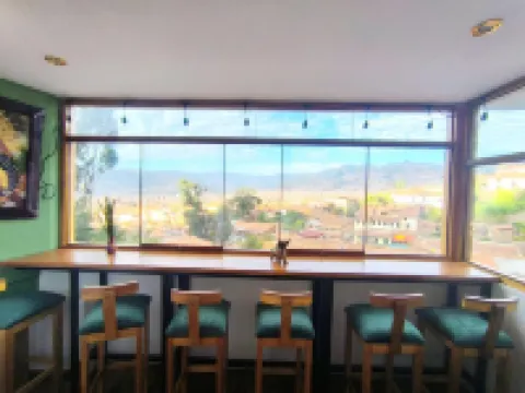 แพทริคส์ เดย์ โฮม กุสโก โรงแรมใน