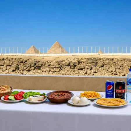 Shiny Pyramids Boutique Hotel