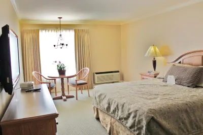 Columbus Inn Hotels in North Beach