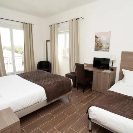 Hôtel des Nacres Отели в г. Вентизери