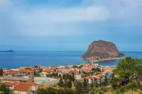 Monemvasia Green Apartments