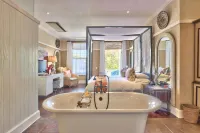 Hout Bay Manor Hotels in Llandudno