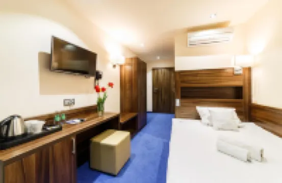 Hotel Sanvit Lake Resort & Spa โรงแรมใน