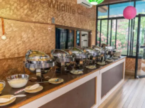Jungle Wildlife Camp Hotels in Sauraha