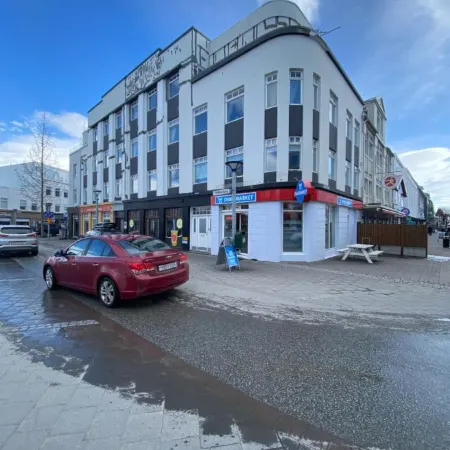 Townhall Apartment