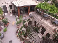 Melekler Evi Cave Hotel