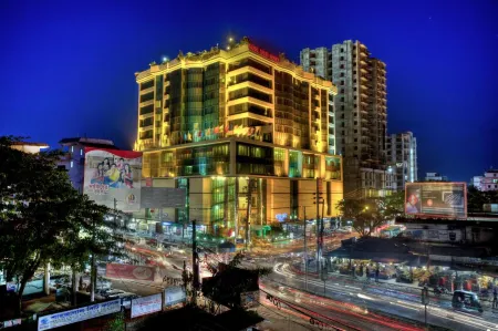 Rose View Hotel Отели рядом с достопримечательностью «Cross Bridge»