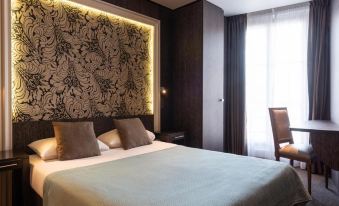 Central Hotel Paris