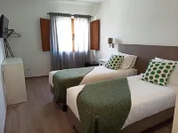 Porto d'Abrigo - Alojamento Local Hotel di Abrantes