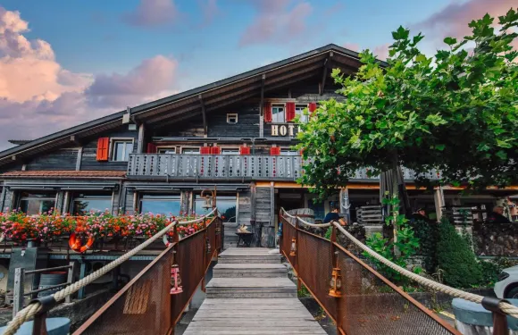 凱澤斯圖爾酒店