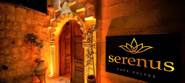 Serenus洞穴套房 奧爾塔希薩爾酒店
