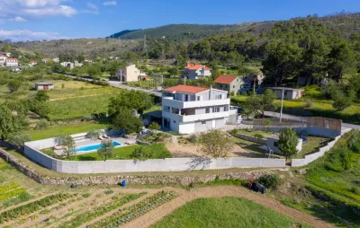 House Anavi Các khách sạn ở Tugare