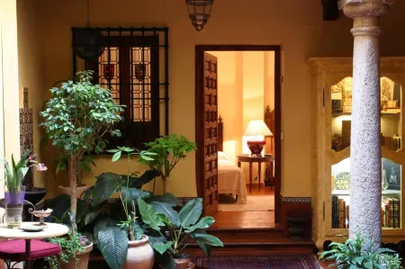 Almunia de San Miguel Отели рядом с достопримечательностью «Avenida Park»