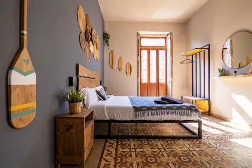 Bird House Hotels in Valencia