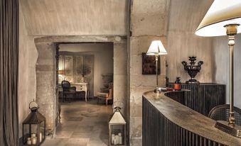 Mr & MRS Smith Seven Rooms Villadorata