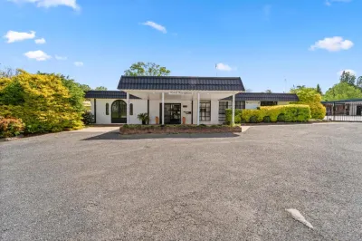 Tally Ho Motor Inn Hotels in Tenterfield