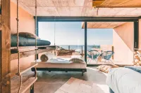 Noah Surf House Portugal Các khách sạn ở A dos Cunhados