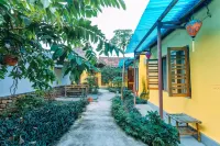 Green Riverside Cosy Home Hotels in 