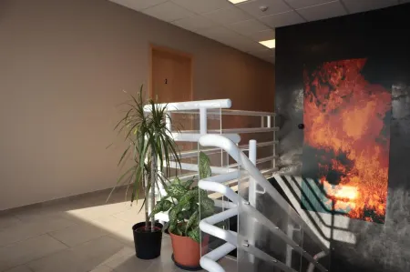 Blue Viking Studios Отели рядом с достопримечательностью «Carved Rock»