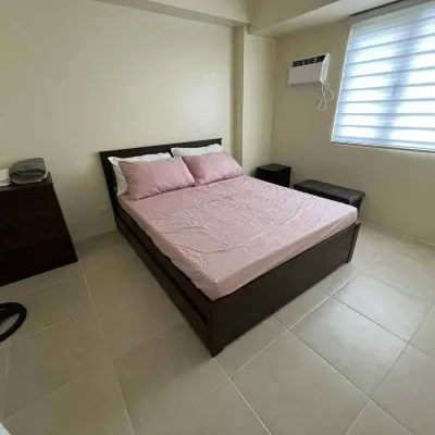 Q Inn Serin East, Tower 2, Behind Ayala Malls, Tagaytay City 피크닉 그로브 주변 호텔