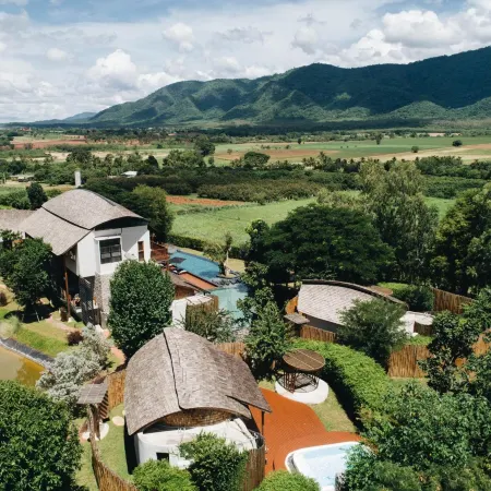 Boribot Pool Resort