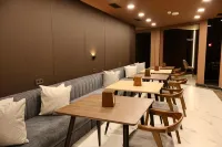 BM Avenue Hotel