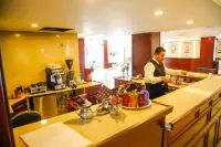 City Inn Palace Hotel - breakfast