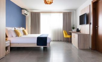 Antoniel Suites
