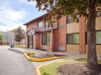 Motel 6 East Syracuse, NY - Airport Hotels in De Witt