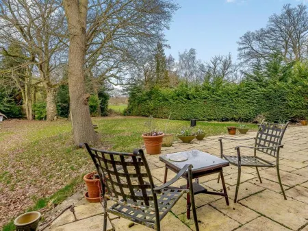 The Kingsley at Eversley Отели в г. Хук