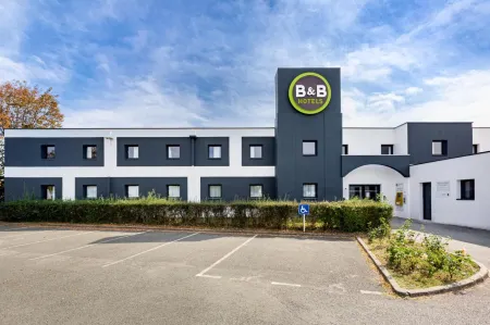 B&B HOTEL Angers Parc Expos Отели в г. Сен-Сильвен-д'Анжу