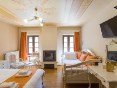 Villa Paroraia Hotels in Timfi