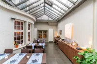 Hotel Villa Monte Hotels in Heist-op-den-Berg