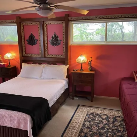 Tambaridge Bed & Breakfast