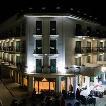 Hotel Mistral