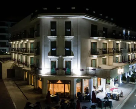 Hotel Mistral Hotels in Balchik