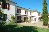 La Palombiere Hotels in Lucmau