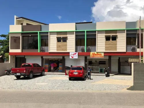 Drew Hostel