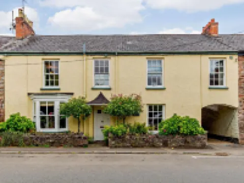 Heron House Hotels in Mid Devon District