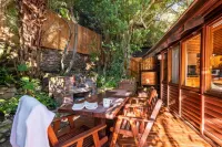 Under Milkwood Resort Hotel di Knysna