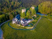 Burg Windeck Hotels in Buhl