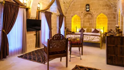 AGA KONAGI Hotels near Hamza-ı Kebir Zaviyesi
