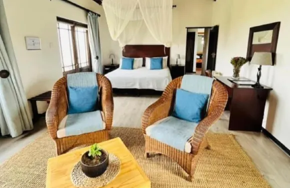 德拉霍克餐廳旅館