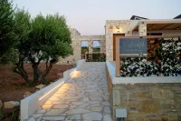 Kastri Hill Luxury Villas - Uima-altaat