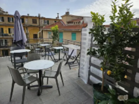 Prima Fila Premium Guest House