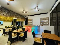 Ricco Beach Hotele w: 