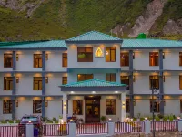 Amritara The Avadh Hotele w: Chamoli