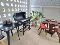 The White Palm Villa & Pool - Wi-Fi