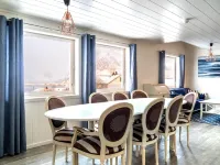 Lofoten Bed & Breakfast Reine - Rooms & Apartments - 3-Star
